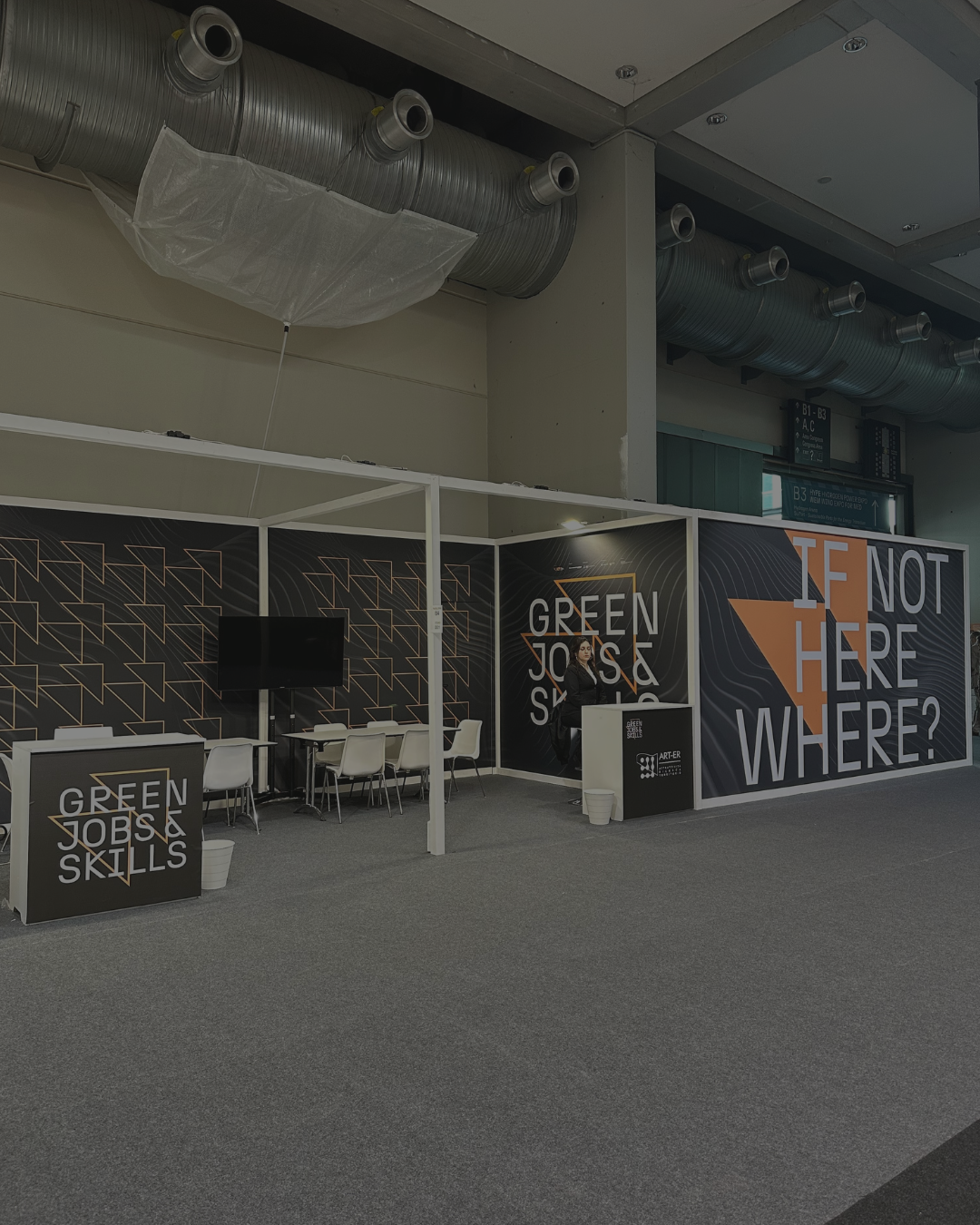 Green Jobs & Skills Green Jobs & Skills